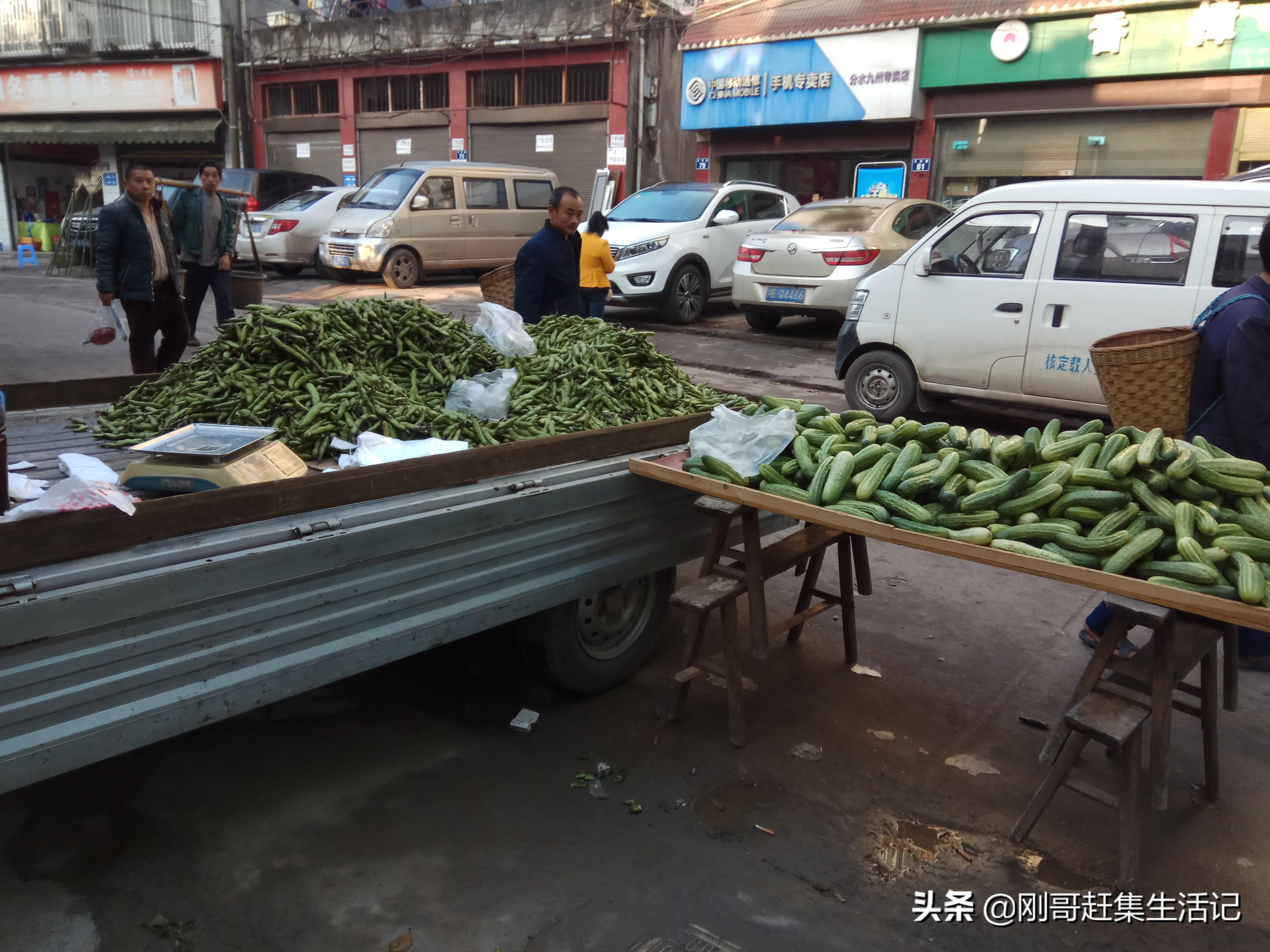 想卖蔬菜从哪里找货源，怎么找到一手货源