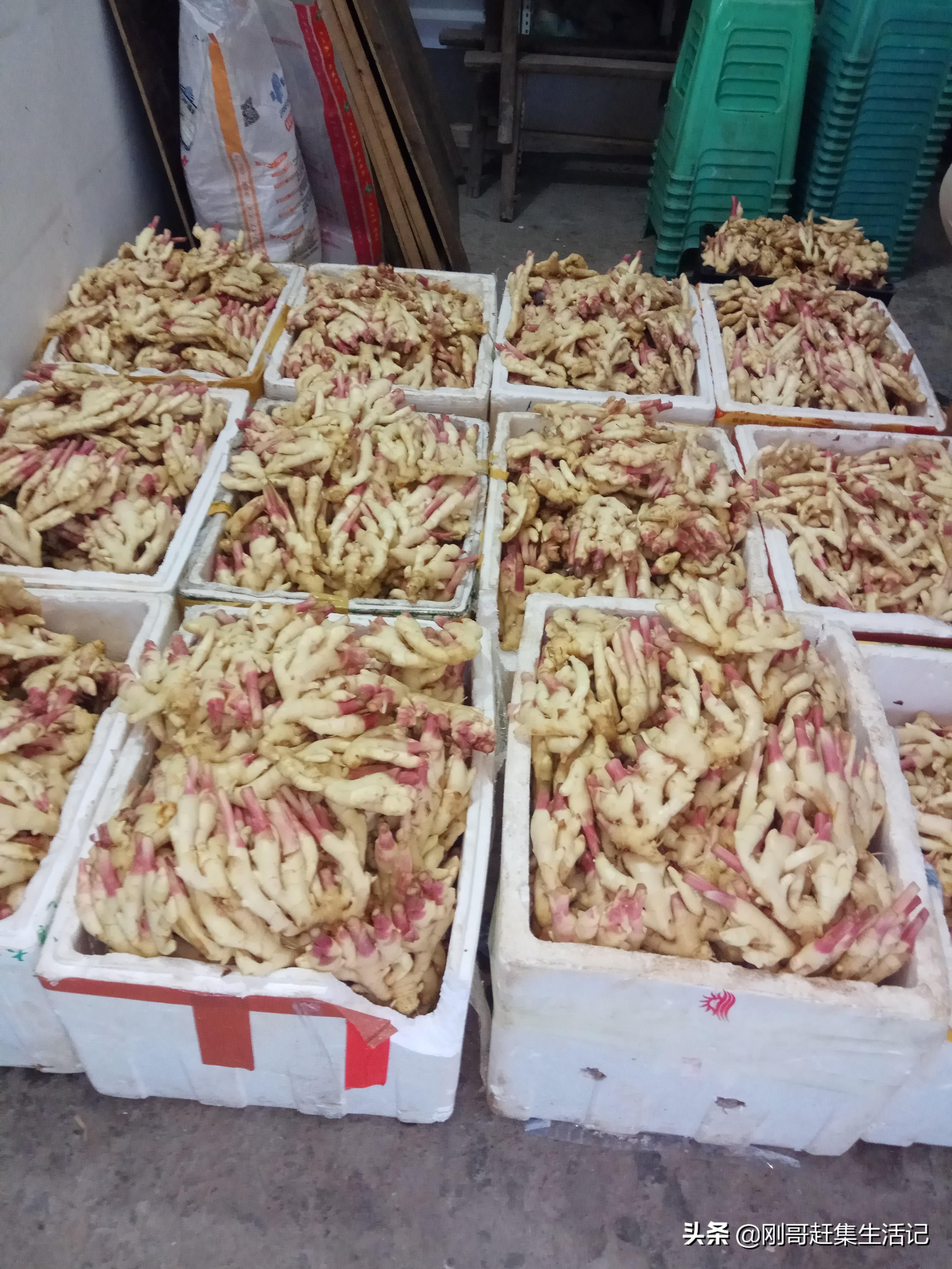 想卖蔬菜从哪里找货源,怎么找到一手货源
